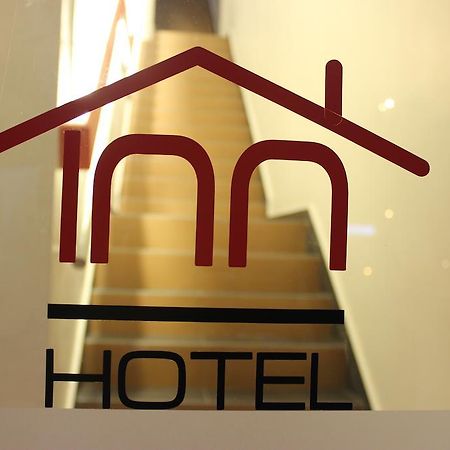 Inn Hotel Телук-Интан Экстерьер фото