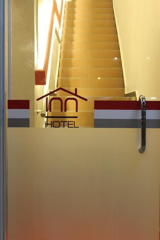 Inn Hotel Телук-Интан Экстерьер фото